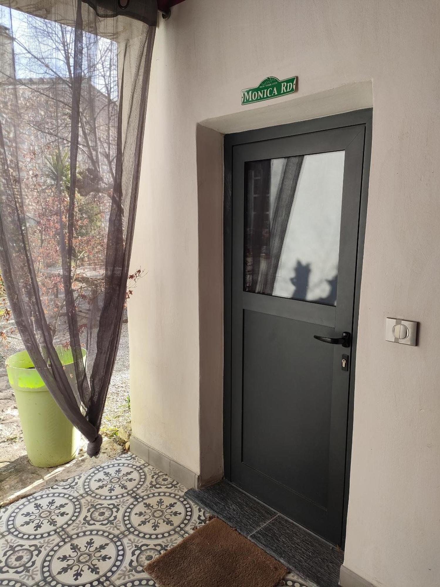 Maison D'Hotes Cote Cour Rasteau Стая снимка