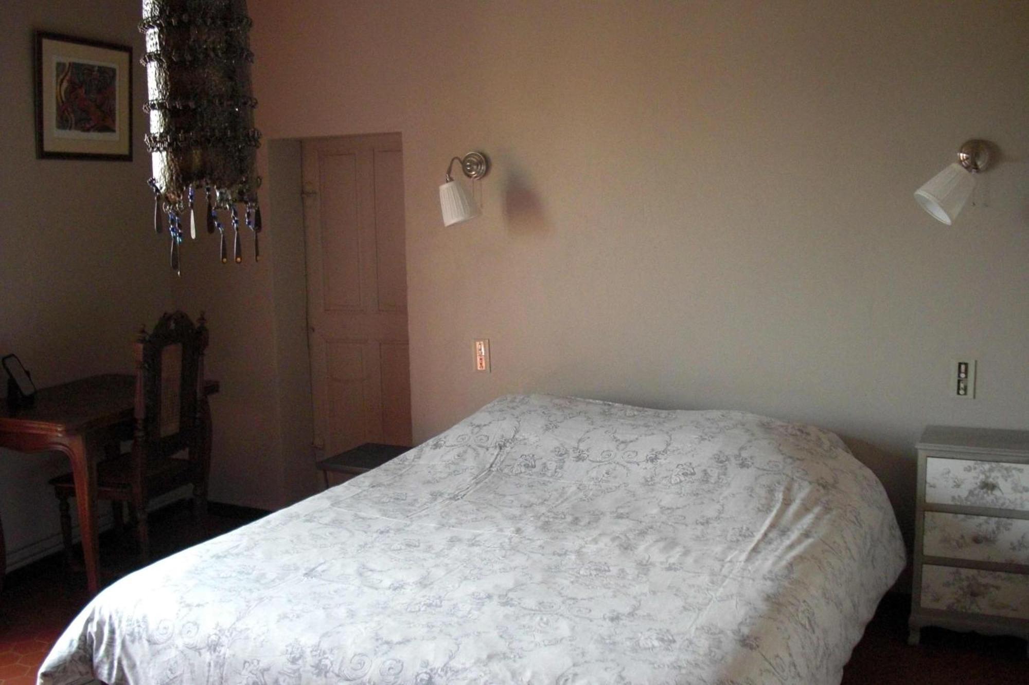 Maison D'Hotes Cote Cour Rasteau Стая снимка
